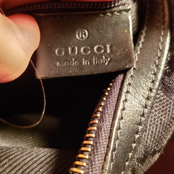 GUCCI - Picture 4 of 9